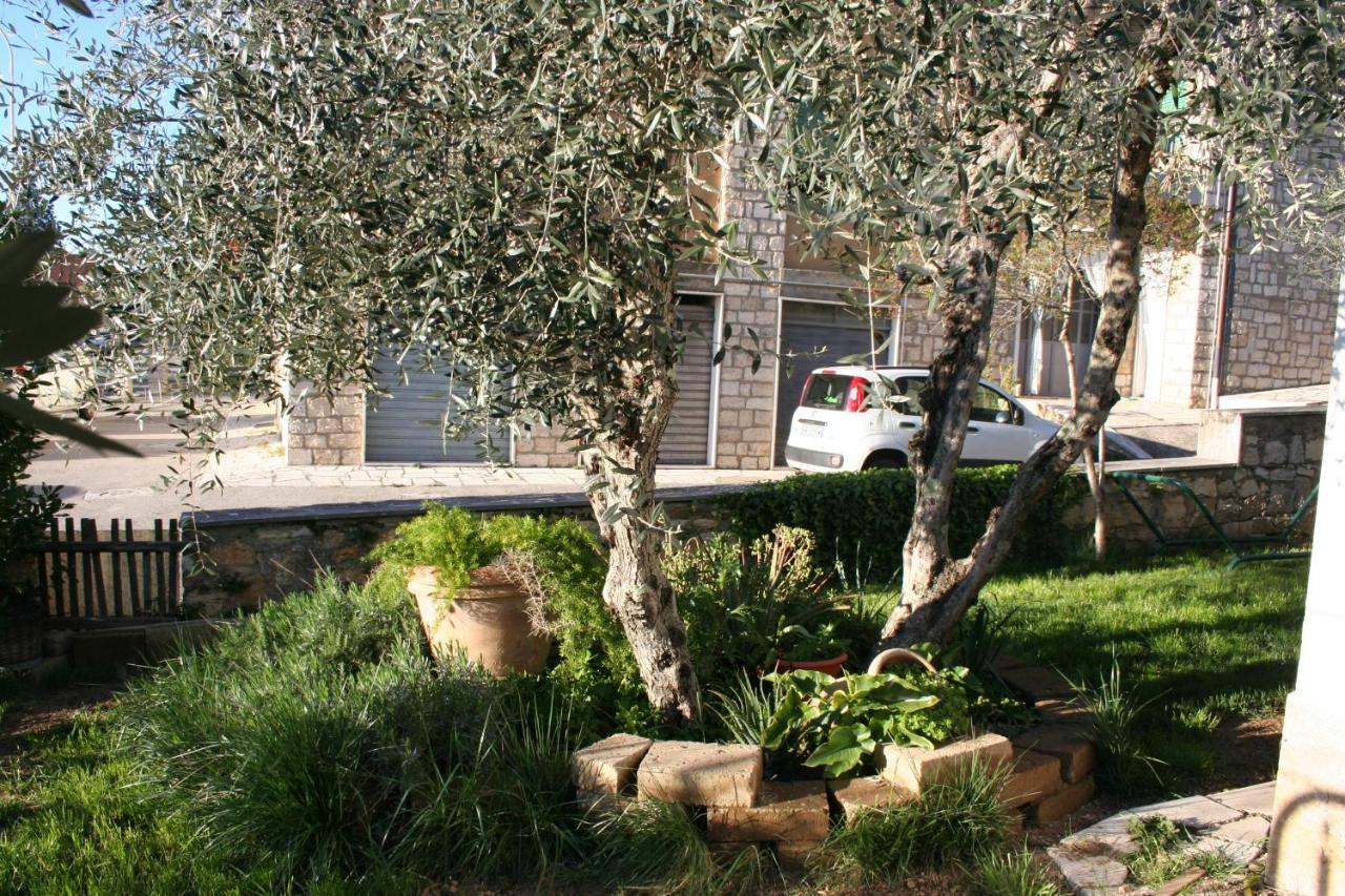 La Taverna Di Sophie Serre Di Rapolano ภายนอก รูปภาพ